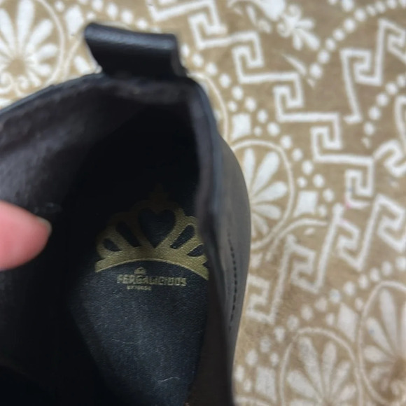 Fergalicious Petey Gore Side Ankle Boot 10 M - Picture 3 of 10